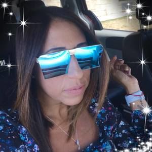 Meet your Posher, Anabel